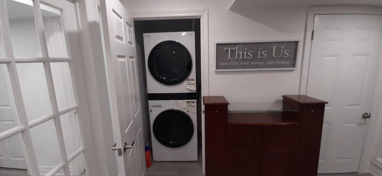 2 Bedrooms 2 Washrooms 2 Parking Spots Basement Apartment نيوماركت المظهر الخارجي الصورة